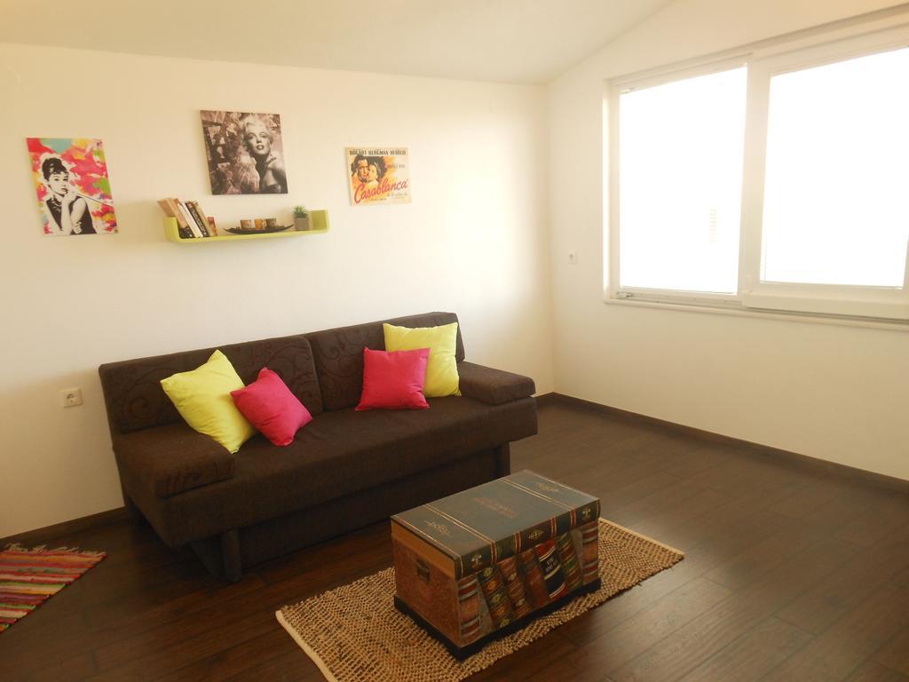 Apartments Marino ปอฟเลียนา ภายนอก รูปภาพ