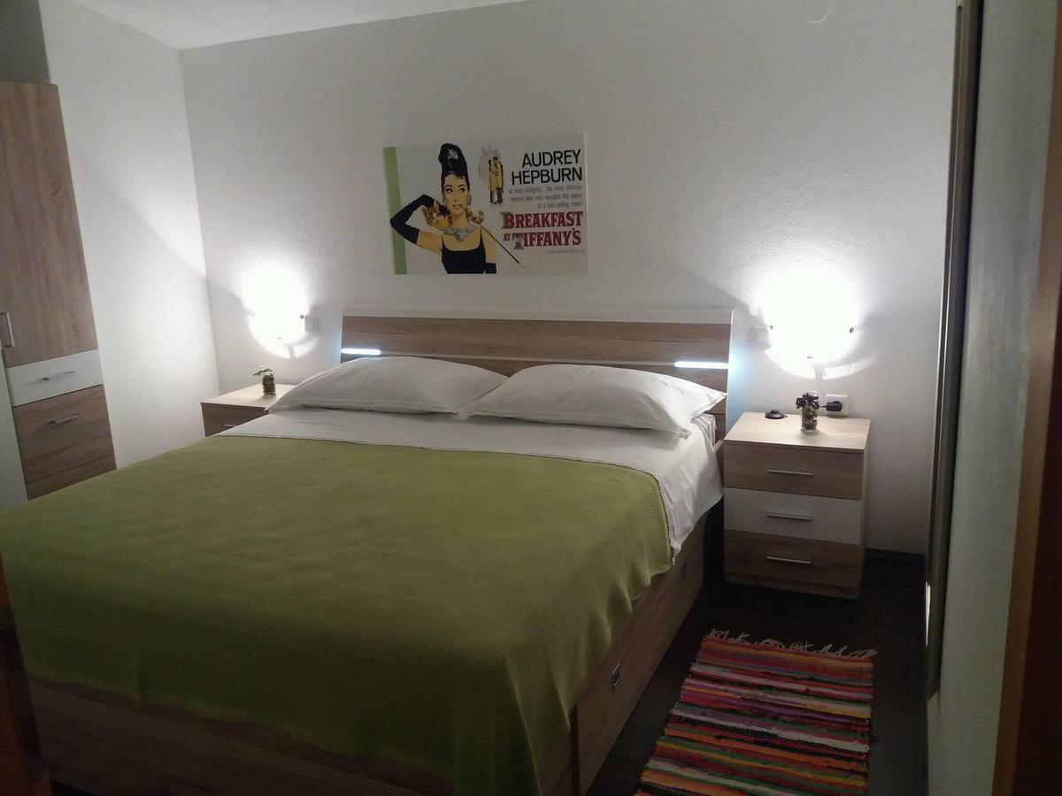 Apartments Marino ปอฟเลียนา ภายนอก รูปภาพ